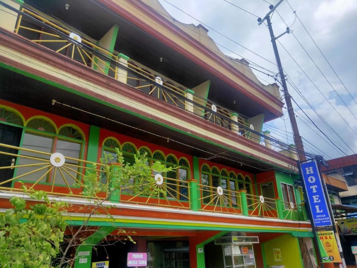 Oyo 90041 Hotel Sinar Lumayan Syariah Balikpapan  Exteriér fotografie