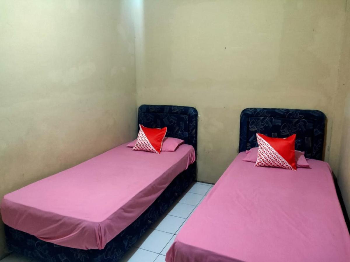 Oyo 90041 Hotel Sinar Lumayan Syariah Balikpapan  Exteriér fotografie